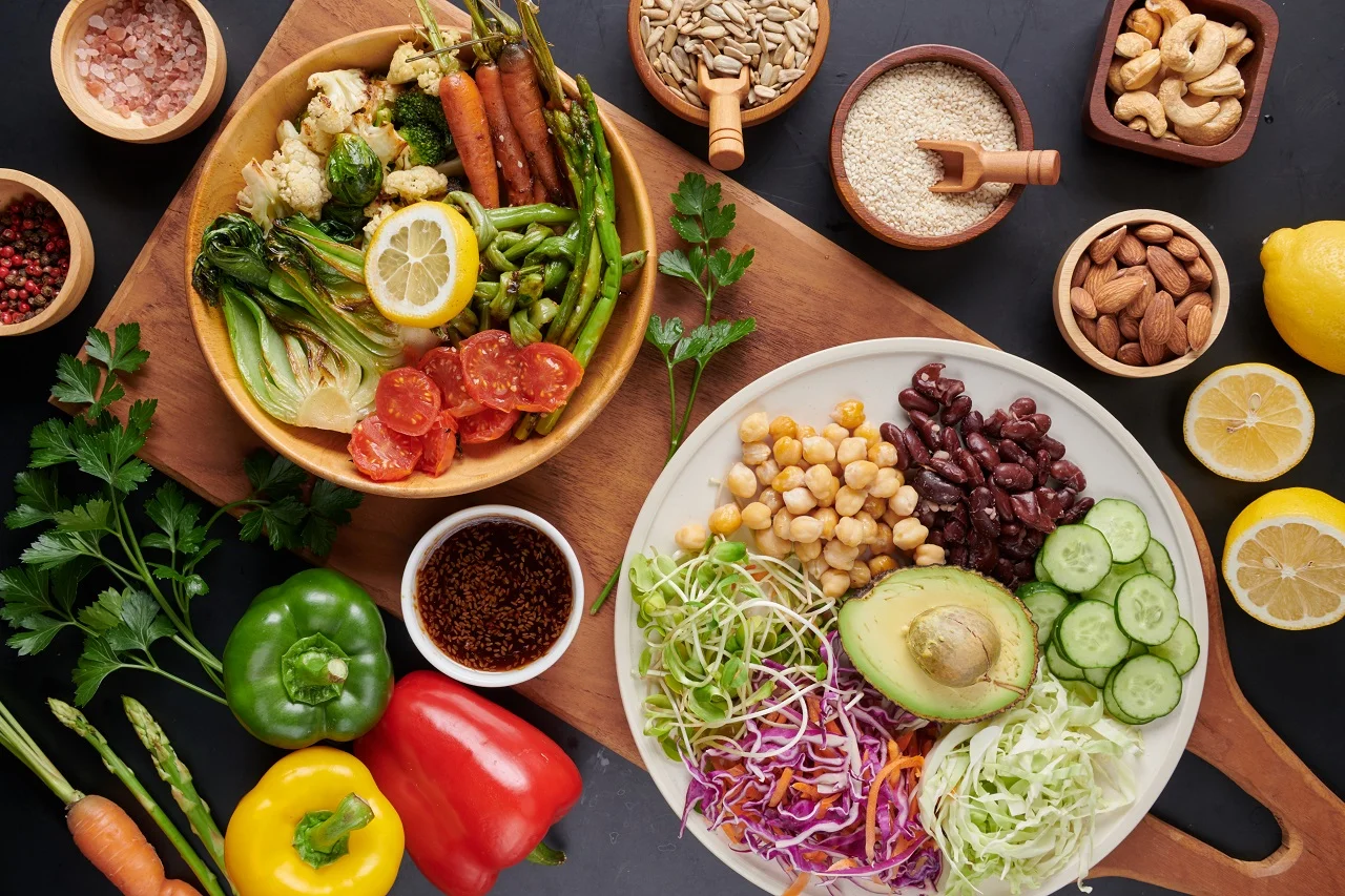 5 opartych na nauce korzyści zdrowotnych diety wegańskiej