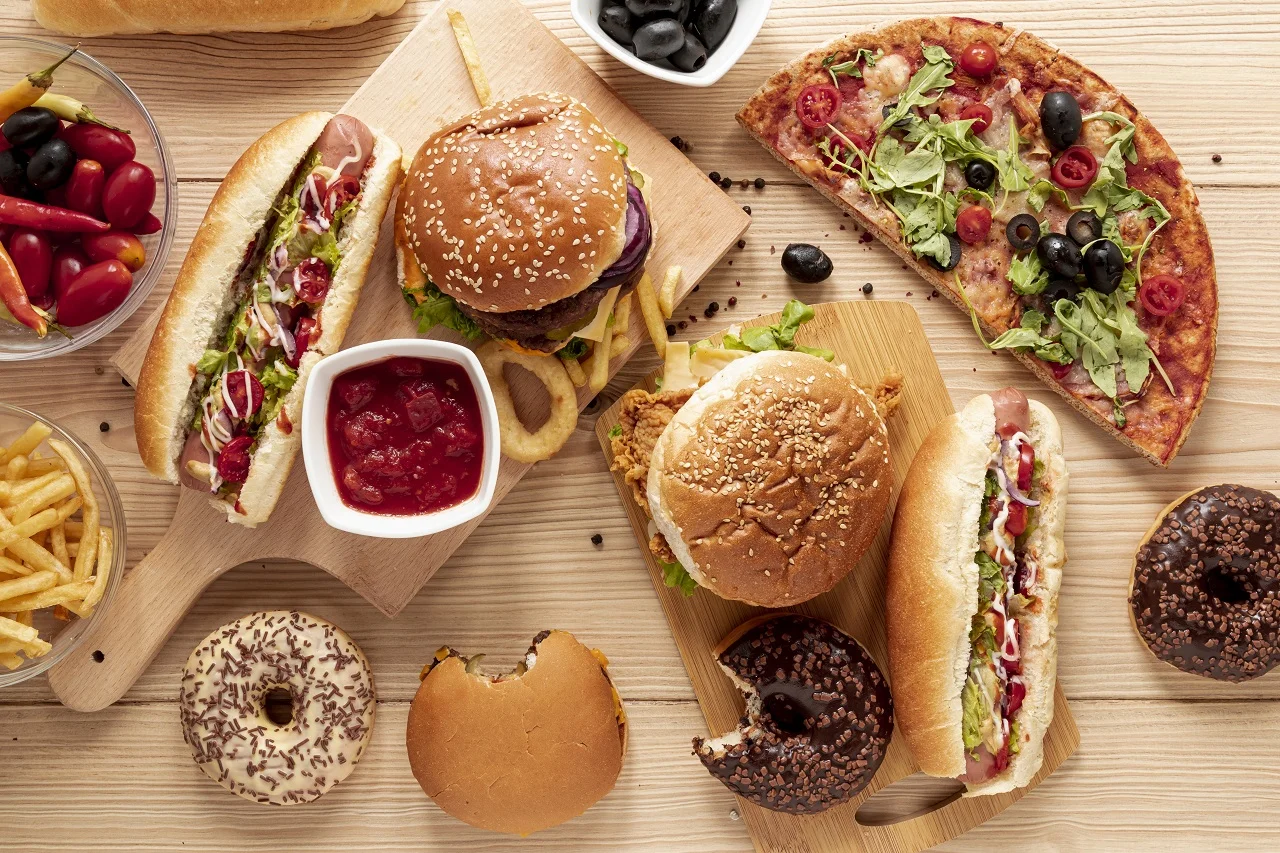 Fast food - czym jest? Jak wpływa na nasze zdrowie?